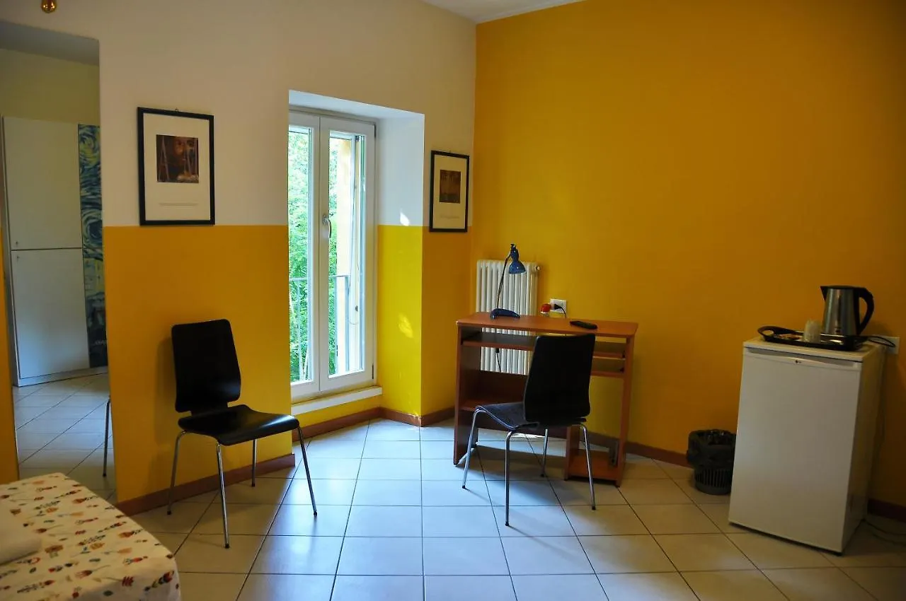 Ostello Residenza Molinatto Oggiono Hostel